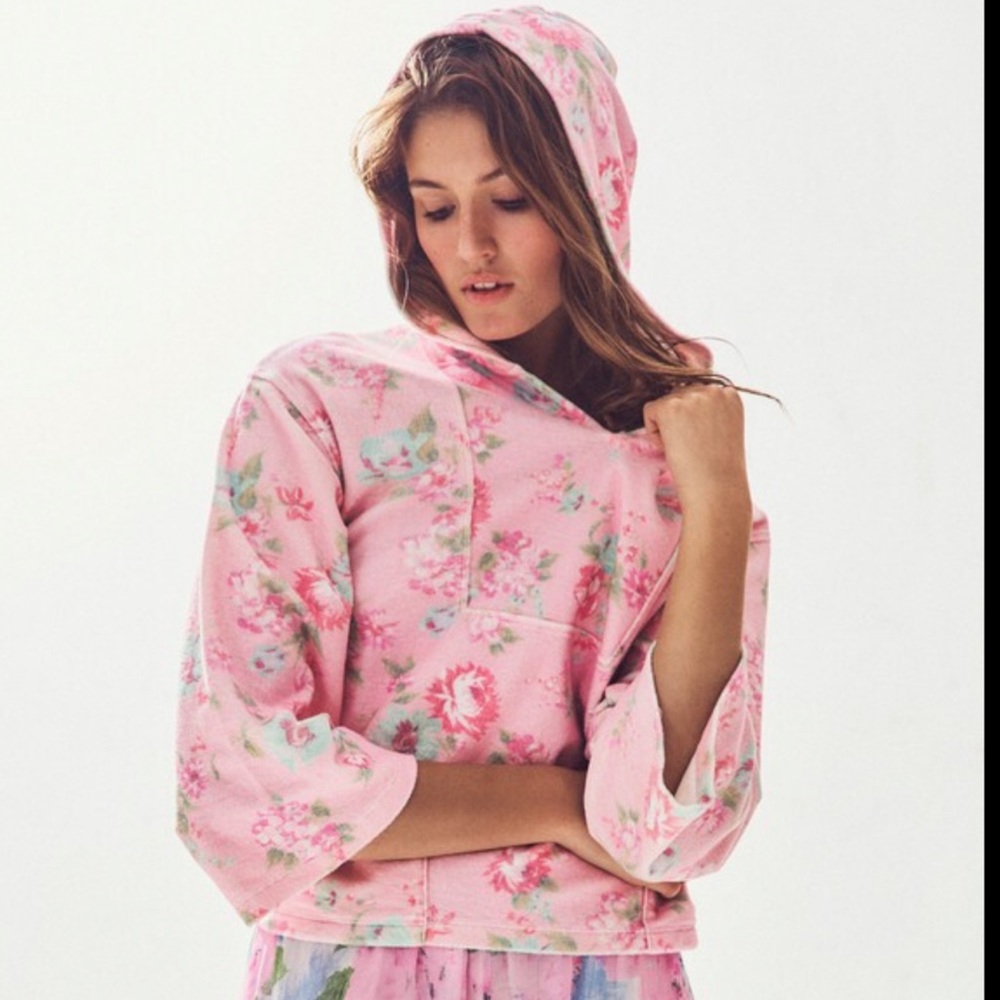 Loveshackfancy Peaches Baja Hoodie. NWT.